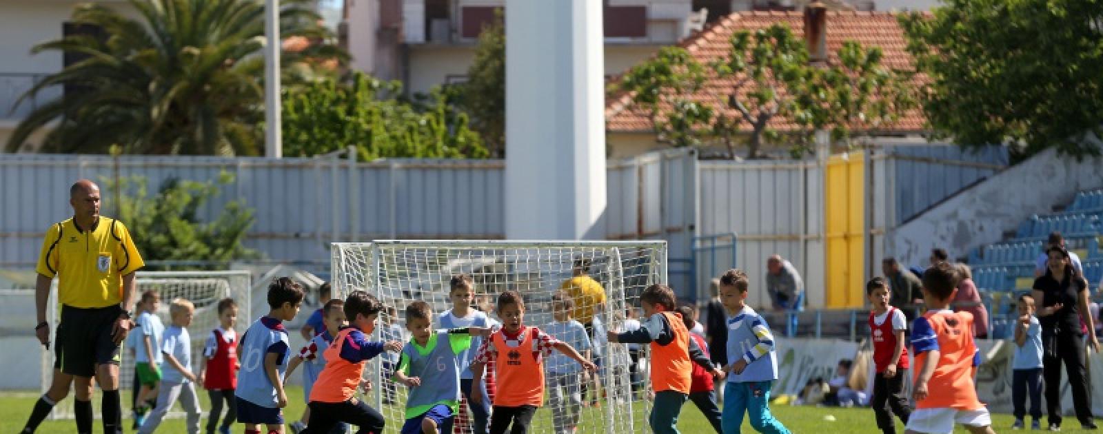 UEFA și Tdh au lansat un program, la nivel european, pentru siguranța copiilor în fotbal