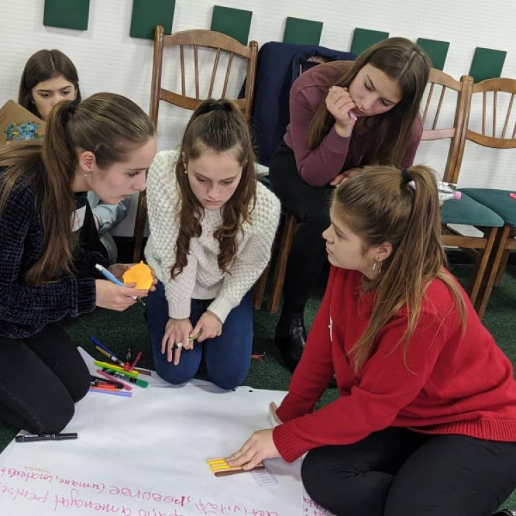 Atelier de follow-up: parteneriatele comunitare dezvoltate de Centrele de tineret, tineri voluntari și școli în 22 de raioane din țară